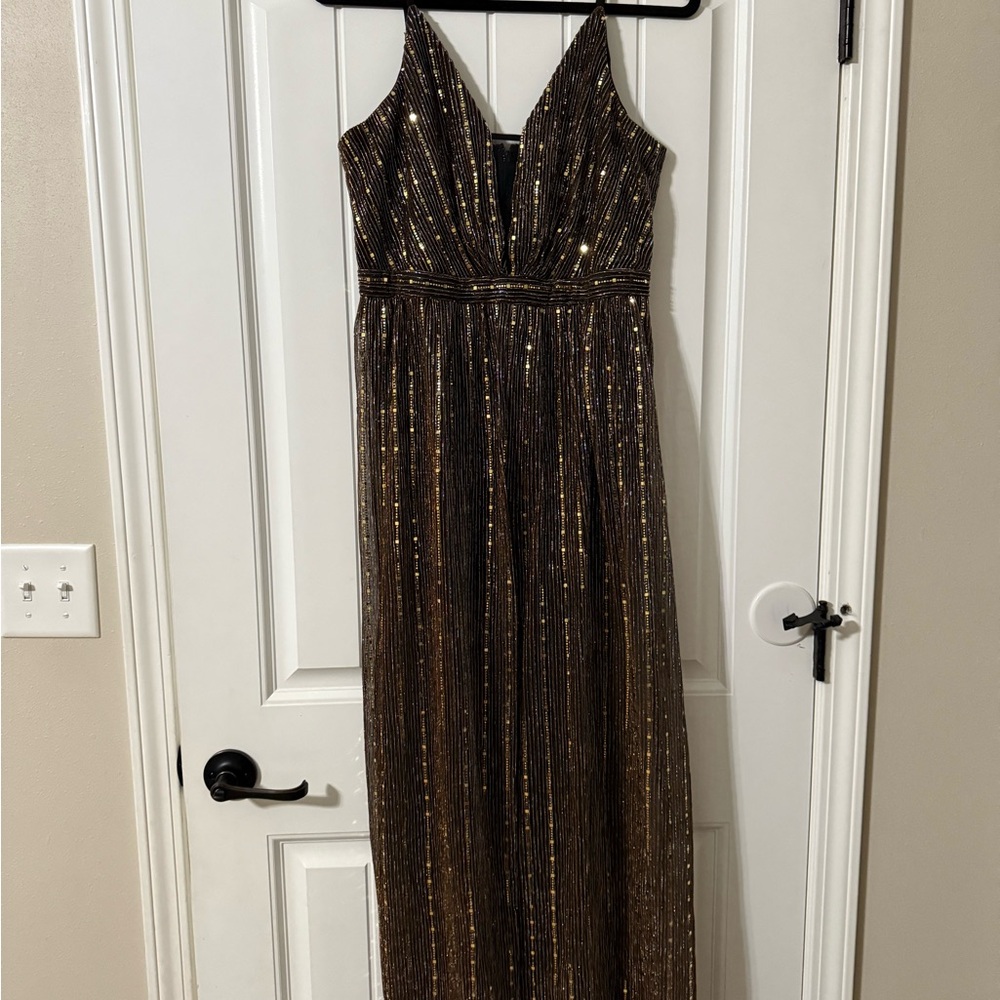 Elegant Gold and Black Striped Pantsuit
